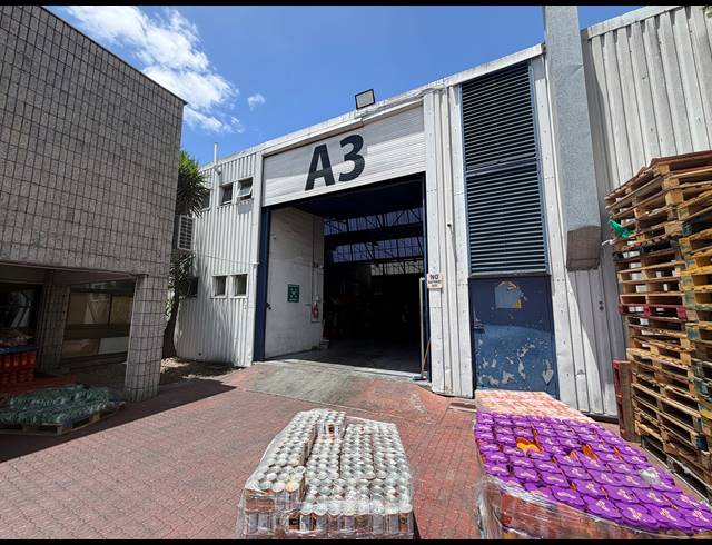 760M² WAREHOUSE TO LET IN BELLVILLE SOUTH INDUSTRIA